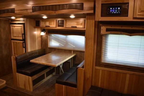 2021 Lakota BIGHORN 8316SRGLQ 3 Horse Trailer with 16′ Short Wall - Image 28