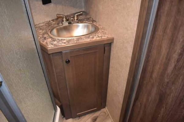 2022 Lakota Charger LQ 2 Horse Trailer with 9′ Short Wall - Image 24