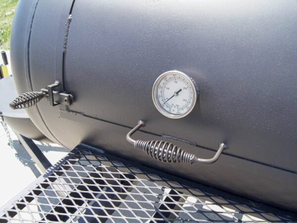 330 Gallon Pull Behind BBQ Smoker - Image 10