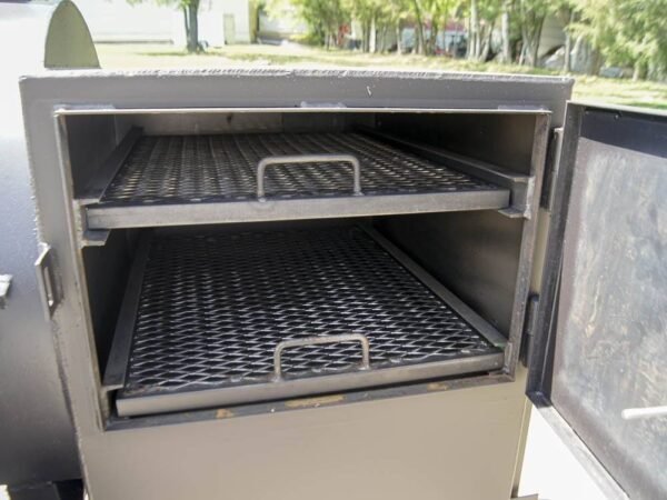 330 Gallon Pull Behind BBQ Smoker - Image 16