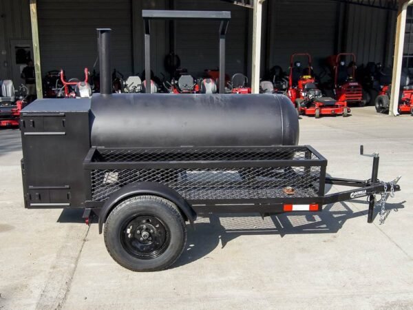 250 Gallon Pull-Behind BBQ Smoker Single Door - Image 5