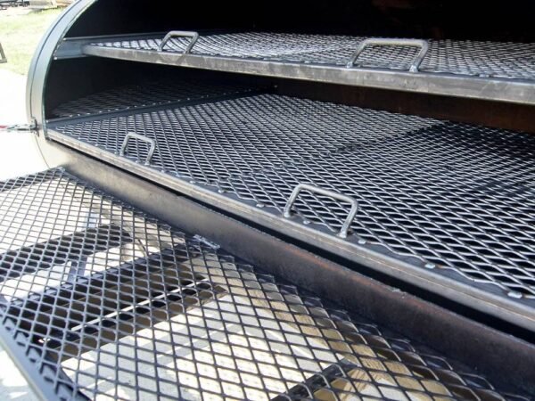 250 Gallon Pull-Behind BBQ Smoker Single Door - Image 21