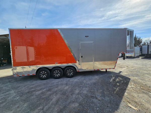 8.5' X 30' Custom Gooseneck Enclosed Trailer - Image 9
