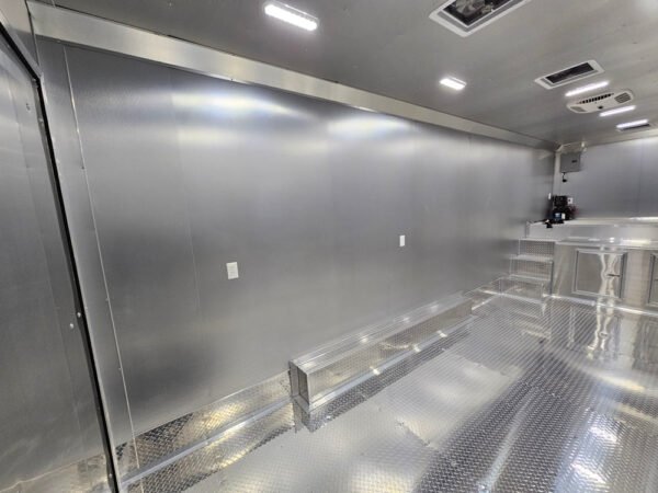 8.5' X 30' Custom Gooseneck Enclosed Trailer - Image 16