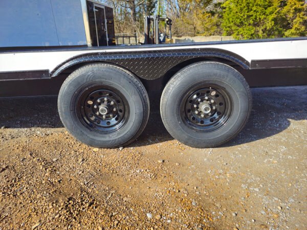 8.5' X 20' White With Blackout Hybrid Trailer - Image 5