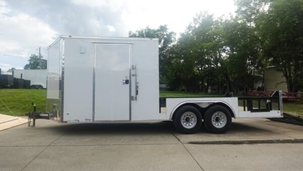 8.5' x 20' White V-Nose Hybrid Enclosed Trailer - Image 5