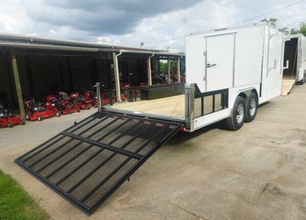 8.5' x 20' White V-Nose Hybrid Enclosed Trailer - Image 9