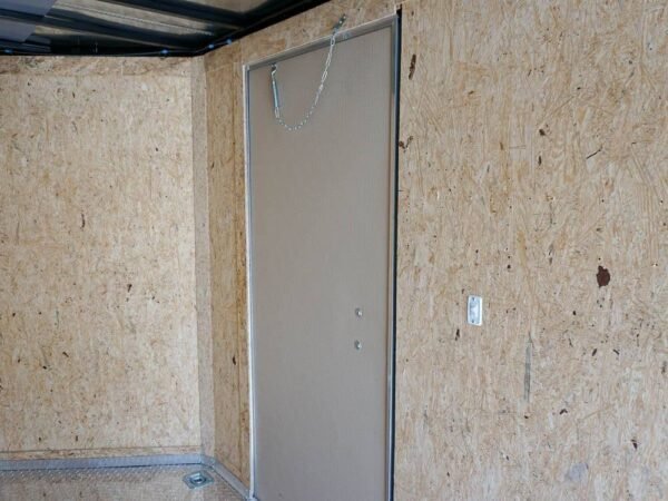 6' X 12' White Enclosed - Image 20